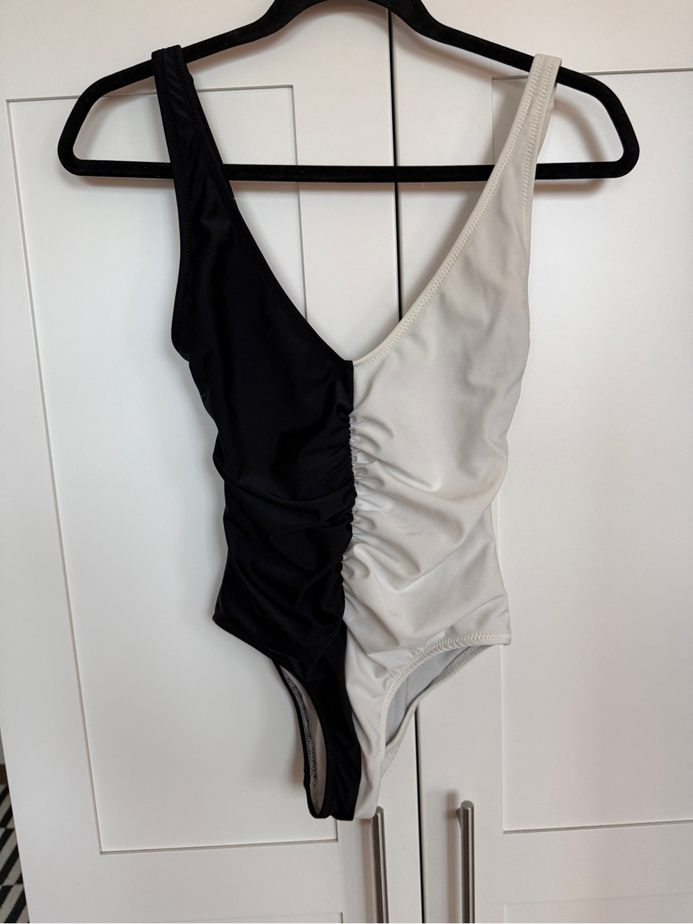 SOLID & STRIPED Two-Tone Black and White Ruched One-Piece Swimsuit